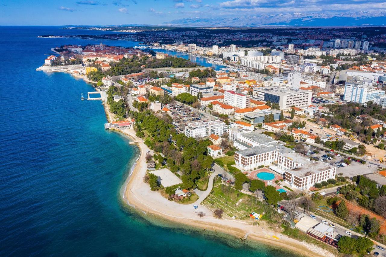 Apartment "B" 50 M From The Beach Zadar Buitenkant foto